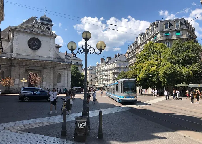 Renove Proche Palais Des Sports Apartamento *