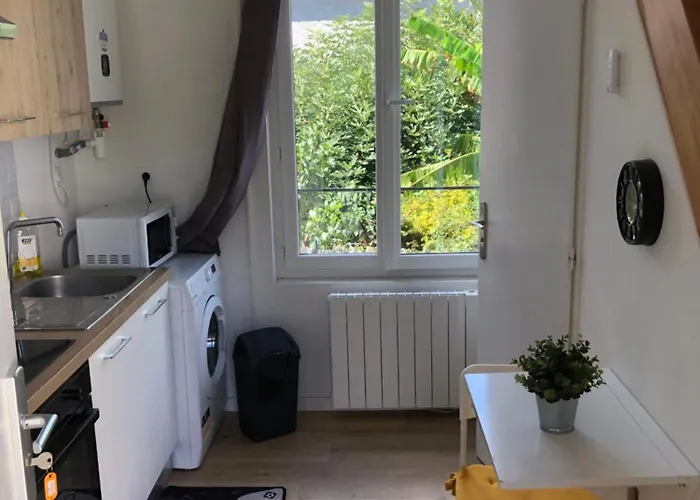 Renove Proche Palais Des Sports